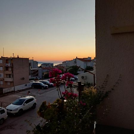 Apartment Lukas Galileo Izuzetan Makarska Extérieur photo
